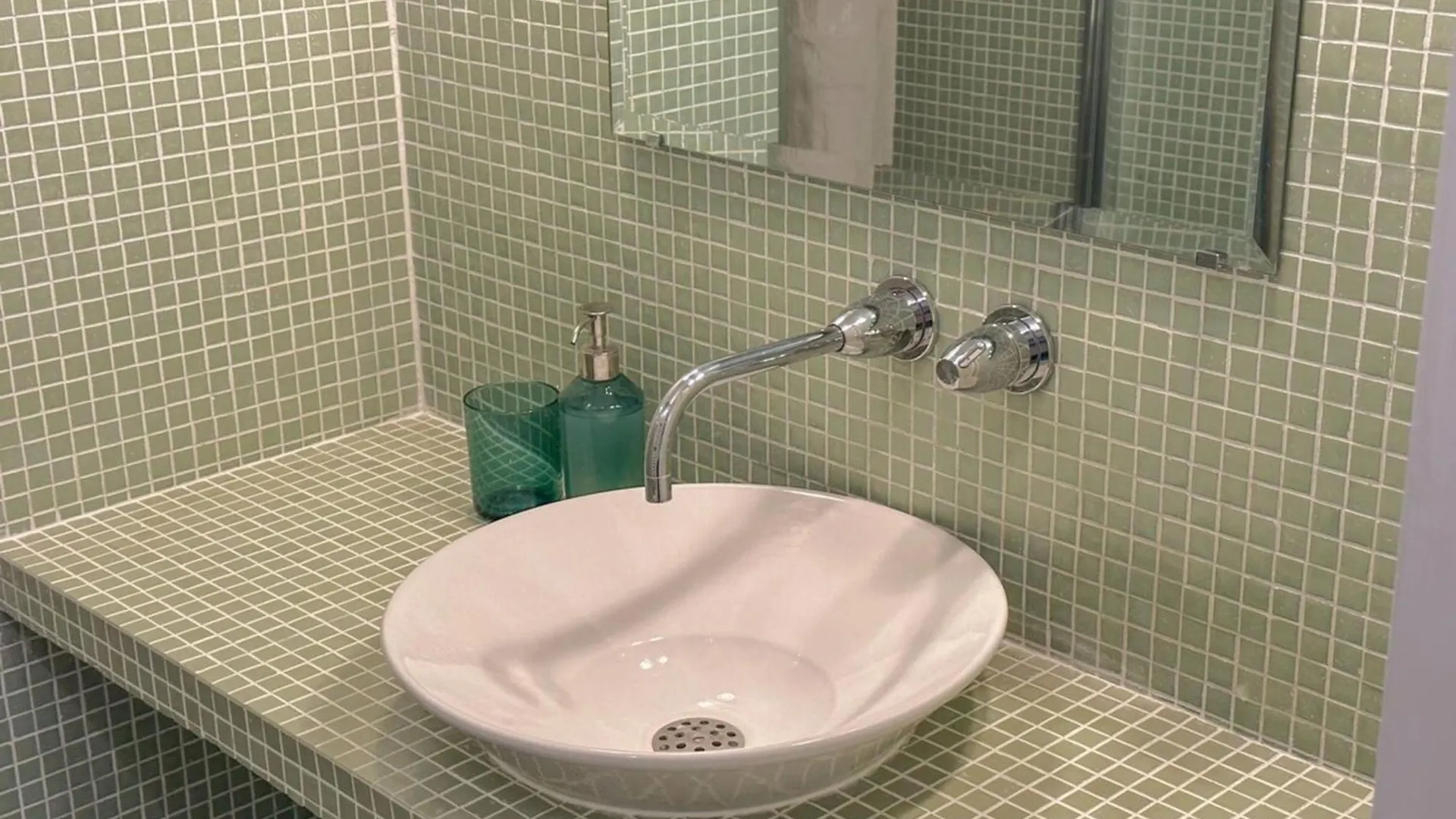 Flexliving - Whole Flat - Bachaumont Apartment Paris 0*,  France