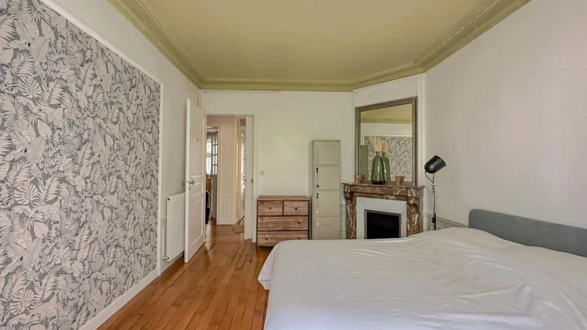 Flexliving - Whole Flat - Bachaumont Apartment Paris